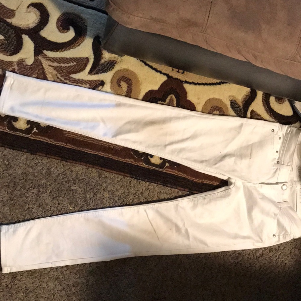 Woman’s jeans